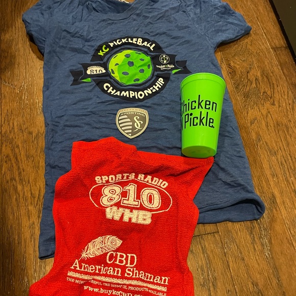 Xsmall soft tee Charlie hustle, rally rag, cup - Picture 1 of 1